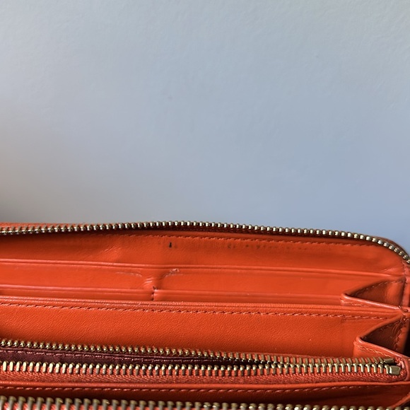 Prada Safiano Zippy wallet - Picture 6 of 10